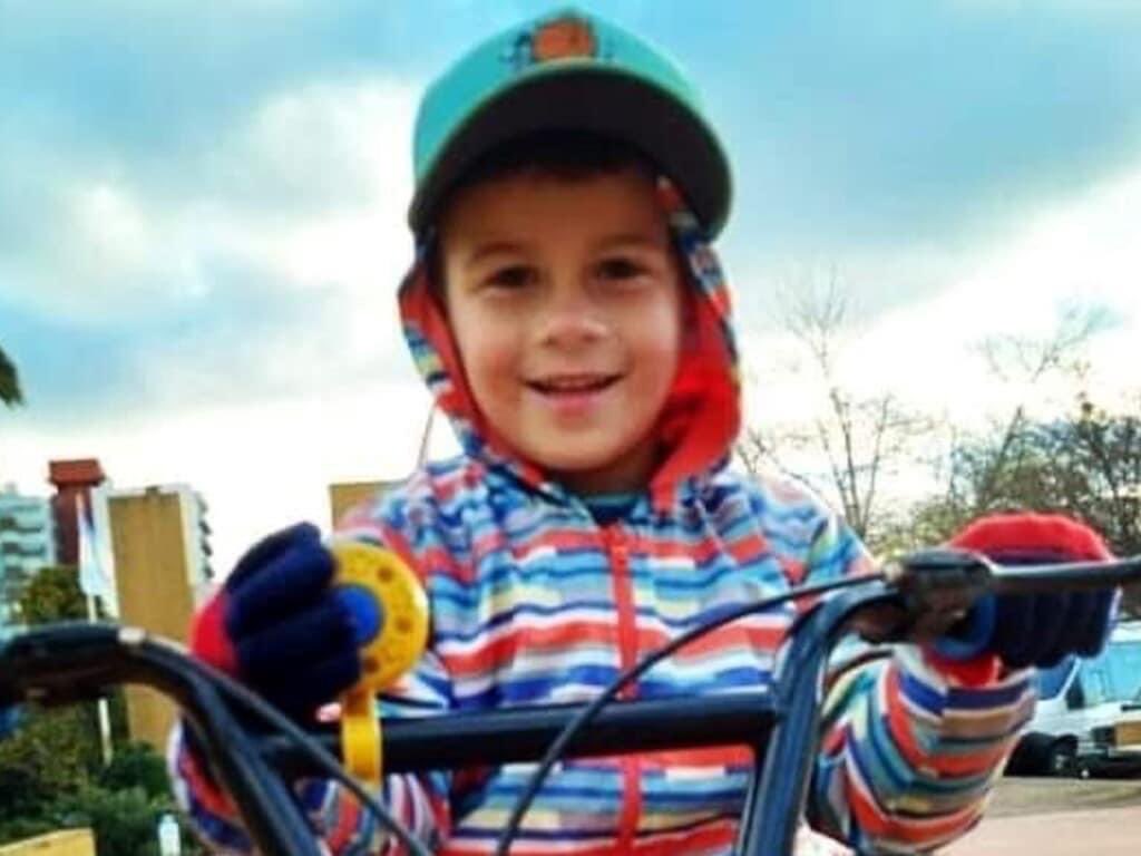 TODOS SOMOS LUCIO

El Estado debe entender que la violencia no tiene género y que sus politicas de género violan el principio de igualdad. 
Sabias que sólo en noviembre fueron asesinados 5 niños más por sus mamás? Abro hilo

#laviolencianotienegenero #conloschicosno #Lucio