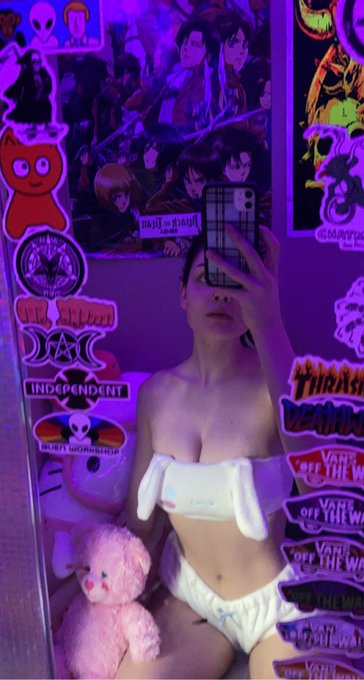 3 pic. i haven’t worn this set in awhile ʅʕ•ᴥ•ʔʃ https://t.co/lNXQnoWX8H