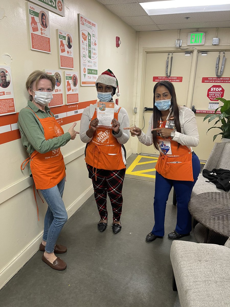 rodney (@rreid1276) on Twitter photo Great job Bridgette with providing excellent customer and being shout out 4 times in VOC 📢 comments about the service you provided 🙌🏾🙌🏾. Keep up the great work <a href="/daniel_opene1/">Daniel Opene</a> <a href="/kathy102894/">Kathy Tapia</a> #Midtownstrong Great job Bridgette with providing excellent customer and being shout out 4 times in VOC 📢 comments about the service you provided 🙌🏾🙌🏾. Keep up the great work <a href="/daniel_opene1/">Daniel Opene</a> <a href="/kathy102894/">Kathy Tapia</a> #Midtownstrong