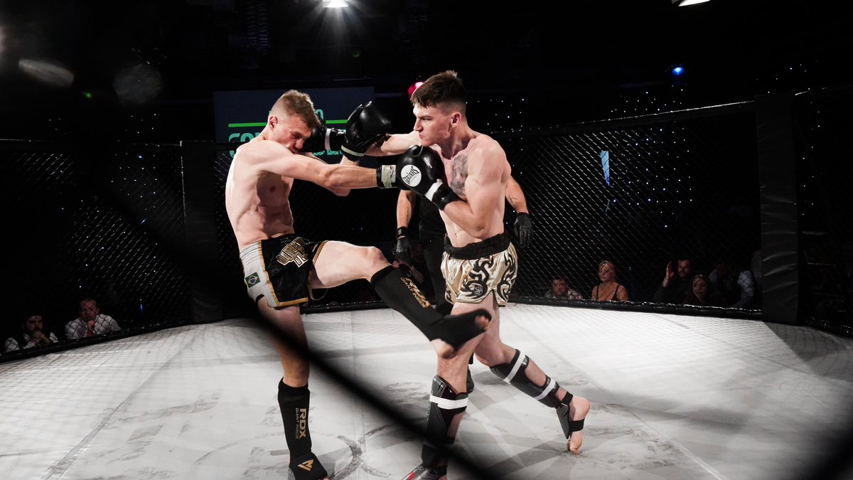 Throwback to our last event. Road to Contenders #4.

⛓️
#Contenders #ContendersMMA #MMA #UFC #UKMMA #MMAUK #Boxing #BJJ #MuayThai #KickBoxing #JiuJitsu #Fitness #MartialArts #MixedMartialArts #Norwich #Norfolk #London #LondonBoxing #LondonMMA