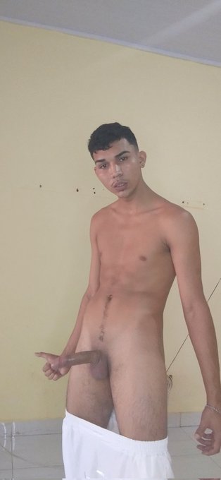 Site 5 reais por m&ecirc;s soltei ums pack barato l&aacute; s&oacute; 5 reais  https://t.co/9VTLFNcifH https://t.co/IcOO