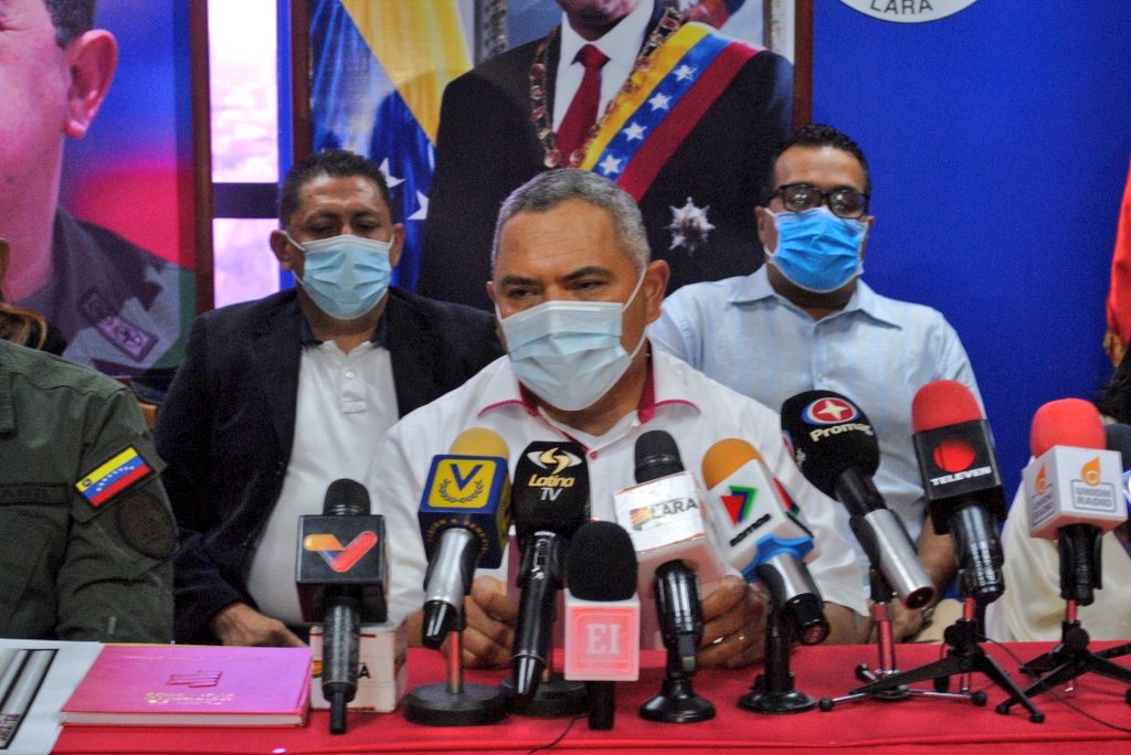 AdolfoP_Oficial's tweet photo. #29Nov En rueda de prensa desde la Gobernación de Lara informamos el plan de gobierno para el período 2021-2025, para gobernar obedeciendo al pueblo. Cosas buenas vienen para nuestro estado. https://t.co/wqDYdhsZj4