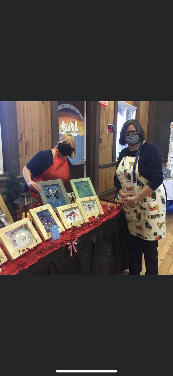 SeaTucker's tweet photo. Such a privilege to be a vendor over the weekend at the Pop Up Holiday Market in Pictou at the CN Station, it was a huge success.  Thank you Creative Pictou County for organizing this event!  
#thankful
#happyvendors 
#holidaymarket
#networking #Tuckertimeseaglasskreations https://t.co/3r4KM9JkQy