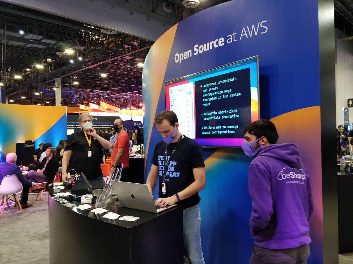 Leapp presentation #reinvent21. If you don't know it, it's a great tool to handle aws credentials with no hassle