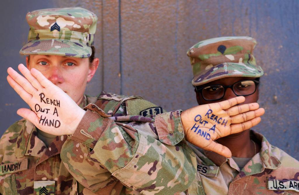 mjgranger1's tweet photo. Understanding Military MORAL INJURY can save a veteran's life. Get info and help HERE: https://t.co/9xGadFyPCh or call 631-395-4646; email Drfred72@gmail.com. #SuffolkCounty, NY. #VeteransP2P #MoralInjury <>< #WomenVets #FemaleVets https://t.co/MgsPPW9yIC