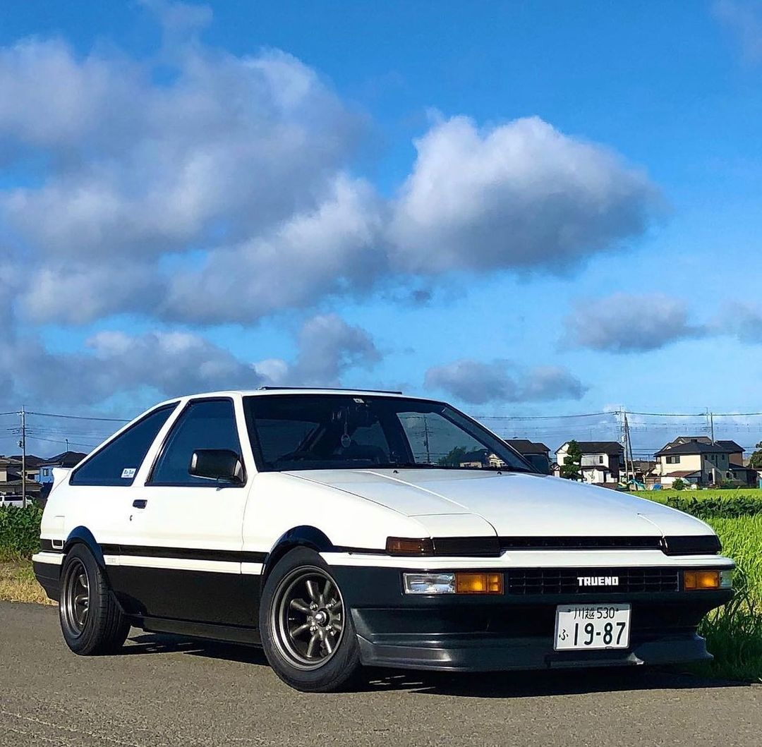 DNA_Motoring's tweet photo. Would you drive this? 😄
#toyota #ae86 #toyotaae86 #jdm 
https://t.co/BQlcNZJ4JU https://t.co/CzmrTq3JiP