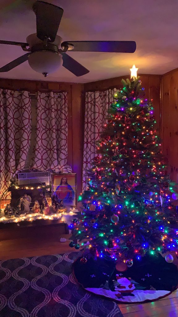 blancadsalazar's tweet photo. Now the house is ready for Christmas.β¨ππ
π»
β’
β’
#Christmas #HappyHolidays #ItsAlmostDecember #MyFavoriteTimeofTheYear https://t.co/G0xjOEMqO7