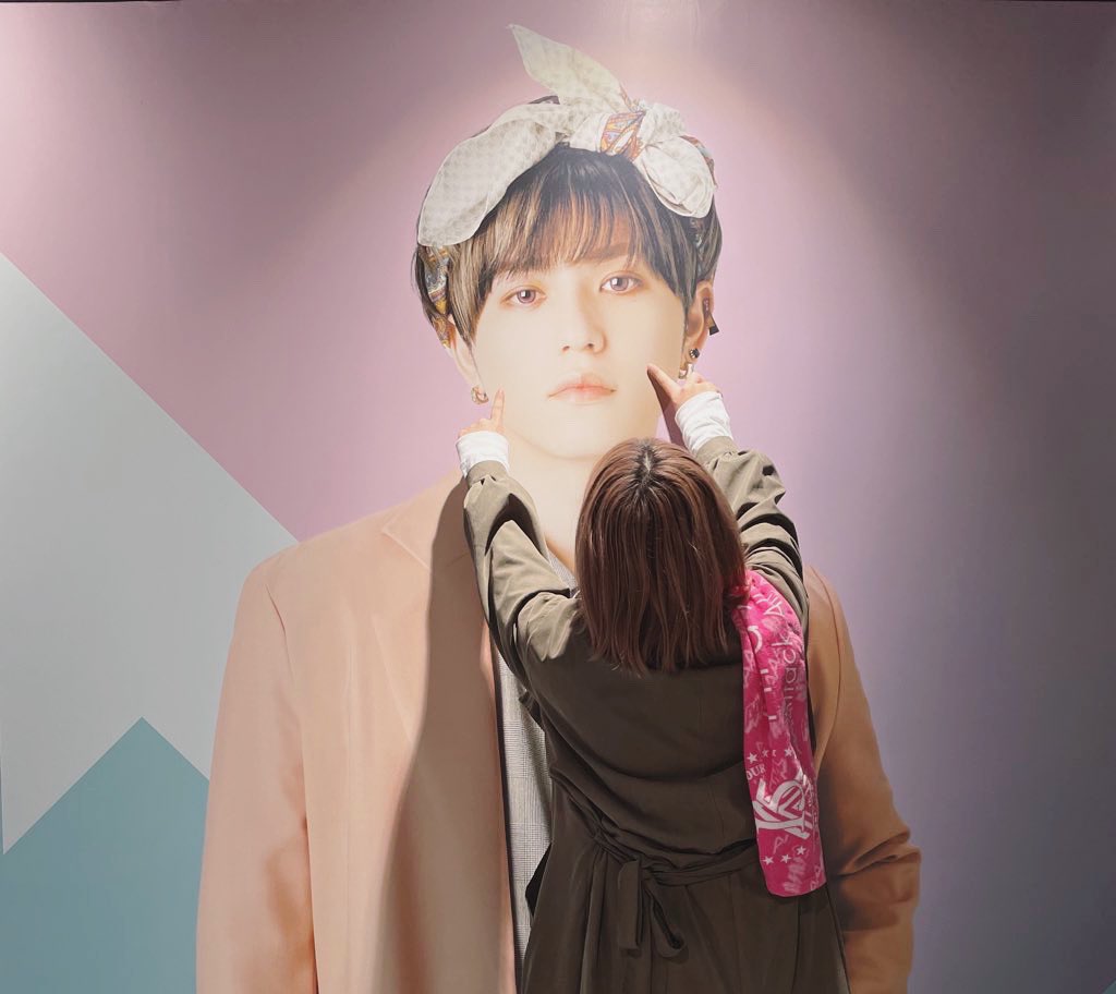fs23aaa_'s tweet photo. ドームツアー中なのでお友達探し＆現地募集🗣

☑️98・99line
☑️FUK
☑️Shuta.S／Shinjiro.A

仲良しさんいっぱい増やしたい🤍
#aヲタさんと繋がりたい
#AAA好きな人と繋がりたい 
#aヲタさんと仲良くなりたい 
#いいねで気になった人お迎え https://t.co/LrRvkFtxIk