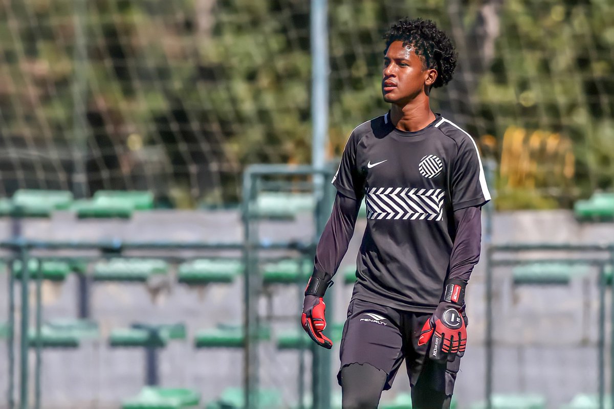 Coe_TikTok's tweet photo. Fala rapaziada,boa noite.como todos sabem meu sonho é ser jogador de futebol e surgiu uma oportunidade de fazer duas avaliações (Guarani-Ponte Preta)e tem um custo de 550 reais quem puder ajudar com qualquer quantia serei muito grato, será no dia 15 de dezembro+ https://t.co/SukLl9OaUu