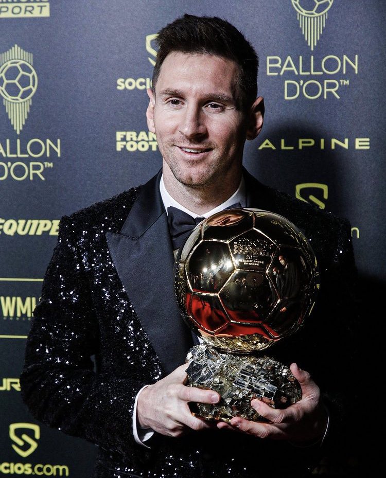 thisisprasadP's tweet photo. Freak! 
#BallonDor #GOAT 
#messiballondor2021 https://t.co/vpYJt4QKh9