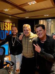 Jerau estrenó “Conquista”, con ‘Nacho’ y Carlos Vives

noticiascoopercom.co/2021/11/28/jer…

<a href="/noticoopercom/">Noticias Coopercom</a> <a href="/LaLibertadCo/">Diario La Libertad</a> <a href="/LuzMarinaEsper1/">Luz Marina Esper Fayad lalibertadco</a> <a href="/nacholacriatura/">NACHO</a> <a href="/ALEXLEWIS8/">ALEXANDER LEWIS</a> <a href="/ALEXANDER_LEWIS/">ALEXANDER LEWIS</a> <a href="/m_espectacular/">MAGAZIN ESPECTACULAR</a> <a href="/jeraucolombia/">JERAU</a> <a href="/carlosvives/">Carlos Vives</a>