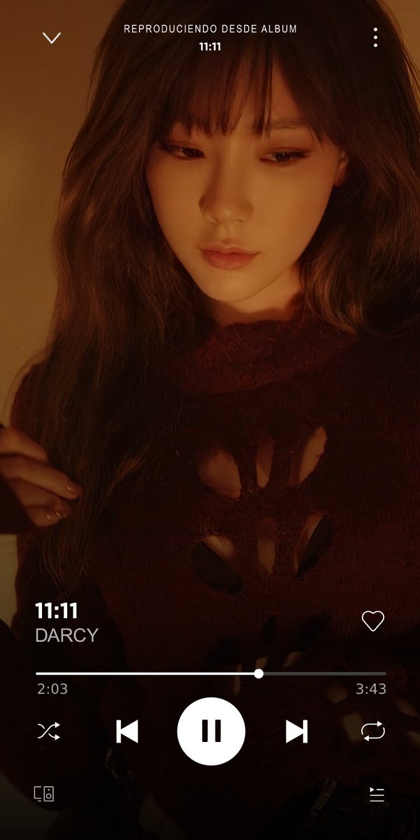 thevitzycore's tweet photo. Luego de un rico café viene el turno de las cosas dulces de mano de Darcy mientras escucho #𝟏𝟏_𝟏𝟏byDARCY, una canción preciosa y que para un lunes es perfecta, se hizo ya de mis favoritas. 💗

#𝐉𝐀𝐃𝐄🧸 https://t.co/NtpSSJbxl2