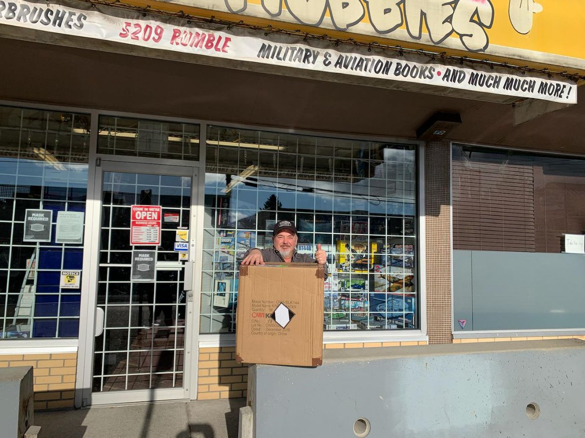 BbyServices's tweet image. Big shoutout to Greg Gilding  for picking up models from the local Burnaby Hobbies! Continued support for local businesses is always wonderful!

🎅🎄🎁

#bbyservices #burnabychristmsbureau #toyroom #burnaby