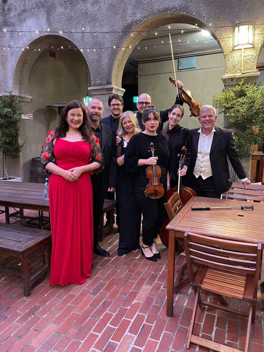 LaPrimaOpera's tweet photo. Hey Melbourne. Have you booked for Opera at MEMO? @memomusichall Get on it.. Tues. Dec. 21 Doors 6.30 Show 7.00 
Check it out https://t.co/orAeBUJSOh https://t.co/48F3SDpg3D