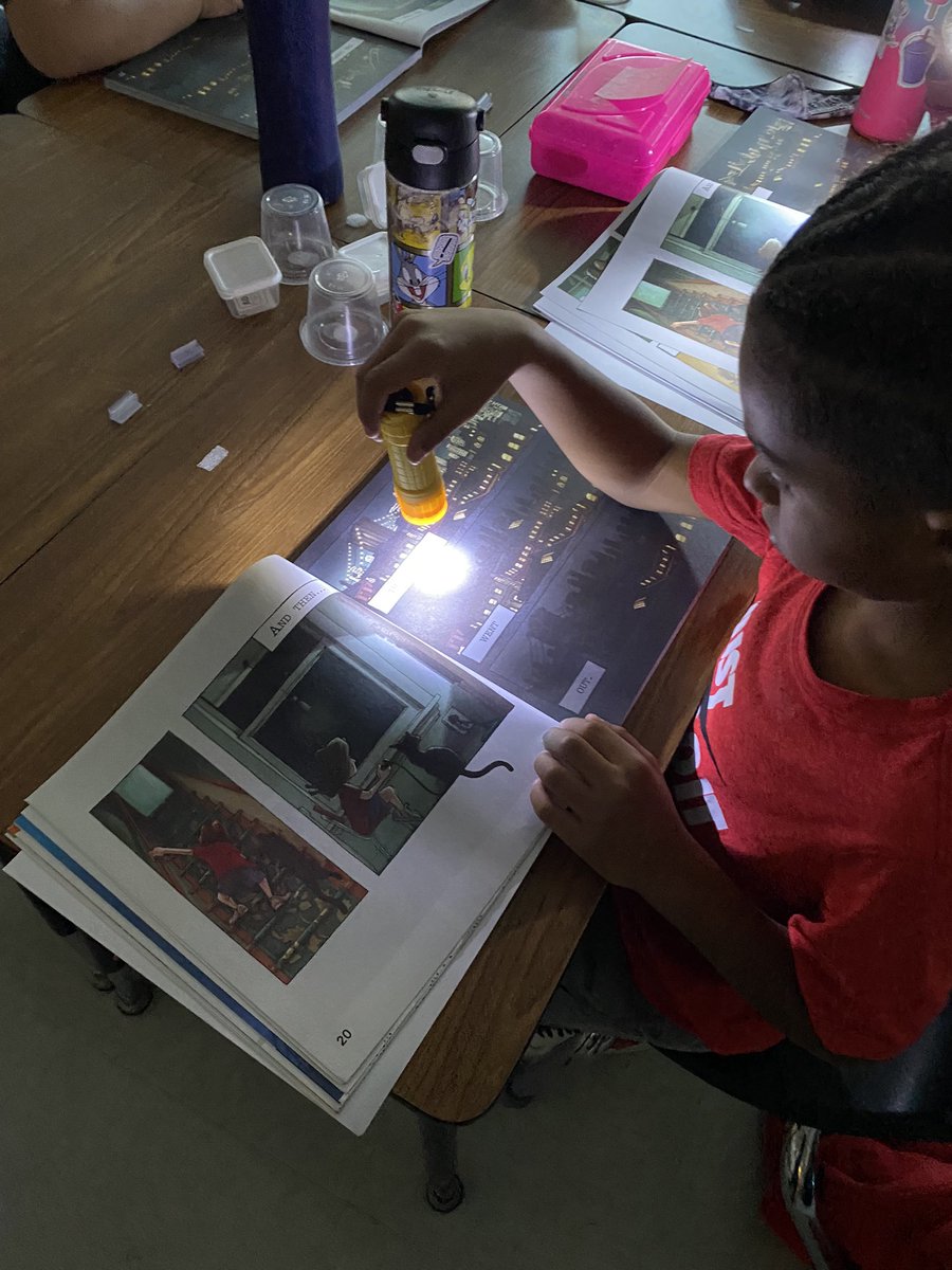 FranzenHayley's tweet photo. What’s the best way to read a story about a blackout?? You have your own blackout!! 🔦

They loved it! https://t.co/fz7dpZnqxd