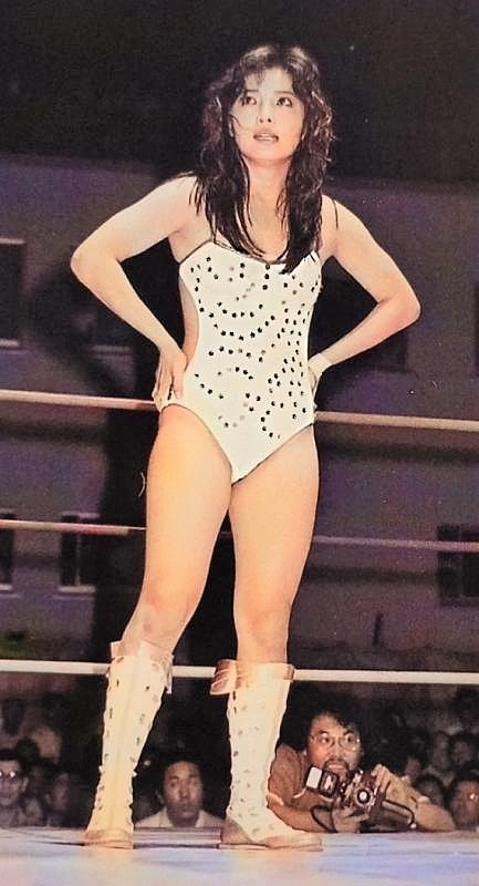 女子プロレス ミミ萩原写真