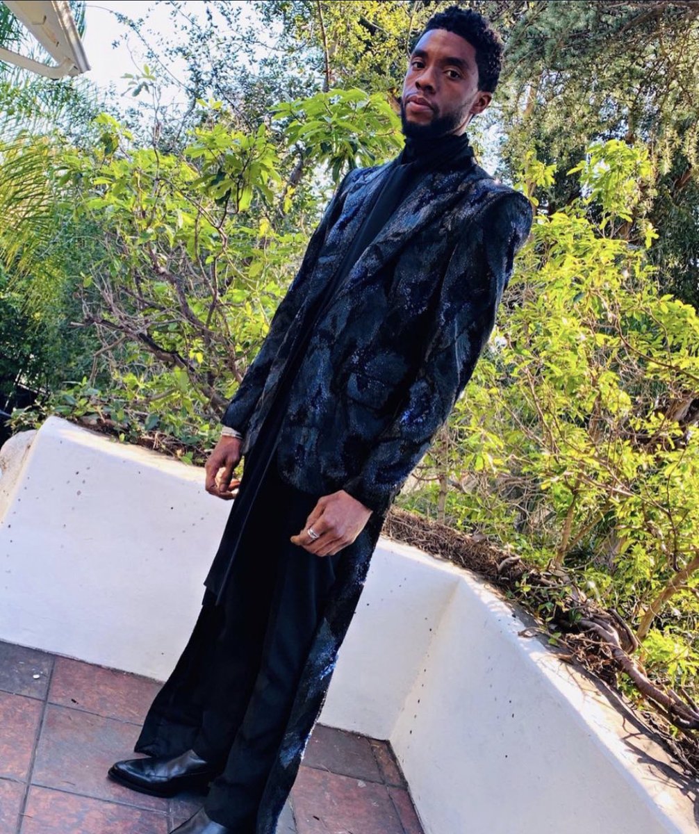 NikkiBJaxx417's tweet photo. Wow #ChadwickBoseman would’ve been 45 today. 🌹🖤🙏😢 #WhatMightveBeen #ContinueToRestInPeace https://t.co/rvfRbGZ4sq
