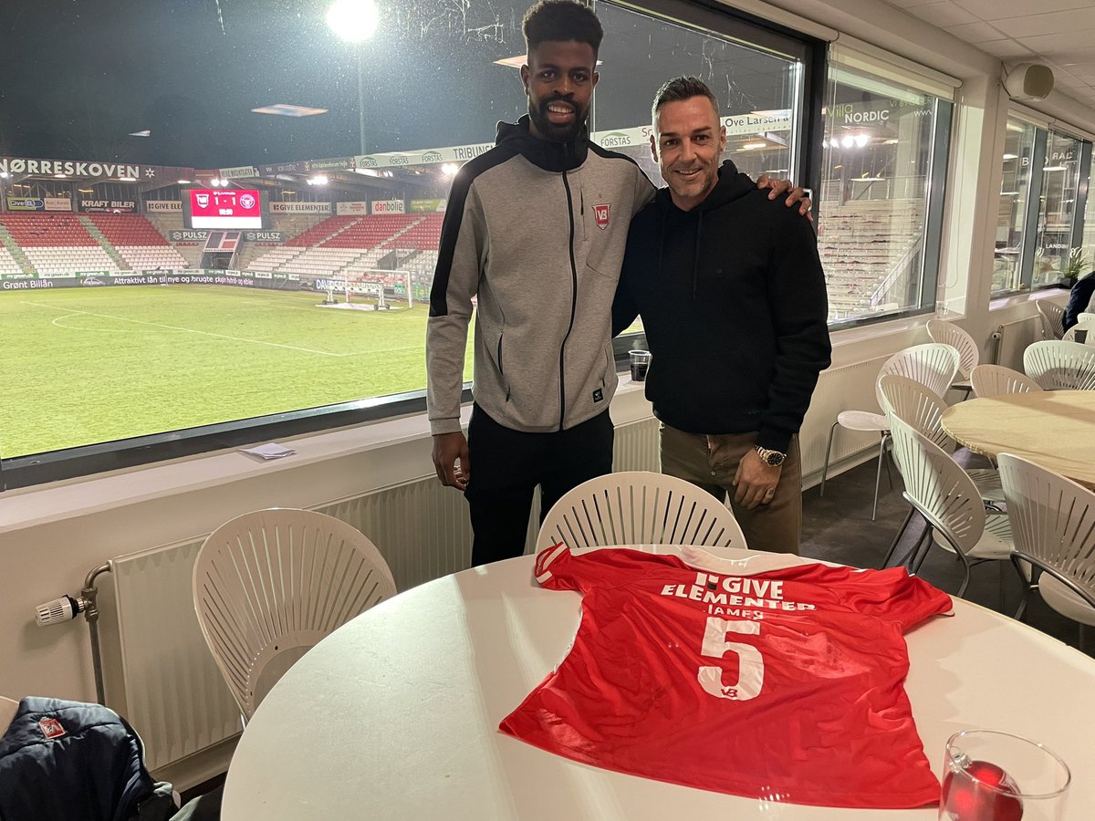 5️⃣ <a href="/ManjrekarJames/">Manjrekar James</a> 🤗

#SuperLiga <a href="/Vejle_B/">Vejle Boldklub</a> 🇩🇰