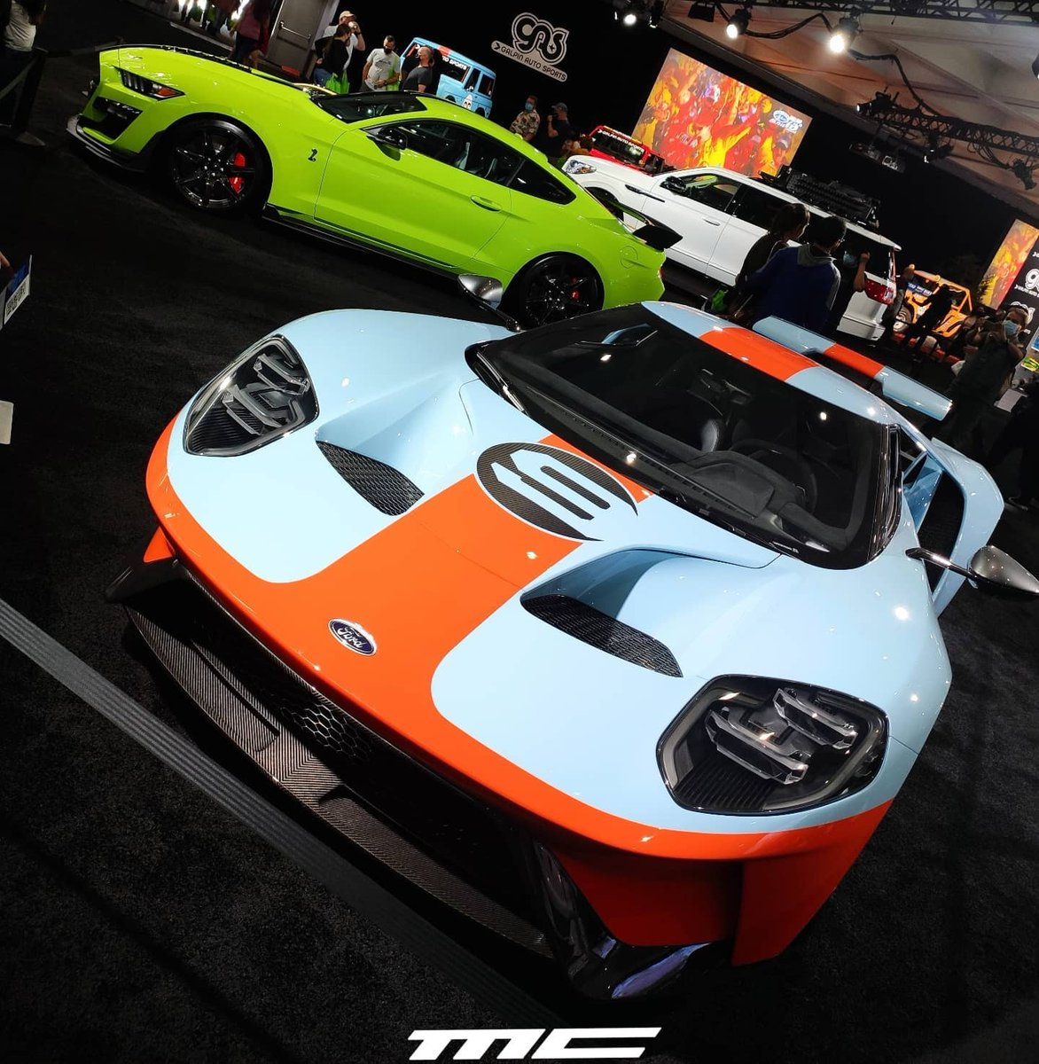 galpinautosport's tweet photo. You can never go wrong with a Ford GT!

We love to see all the impressions from LA Auto Show that we've been tagged in. 

📷 @mattcartist

#Fordgt #GT#GT40 #fordgt40
#galpinford #LAAutoShow #fordmustang #mustanggt #gt500  #mustangnation #mustangaddicts #musclecars #MattCartist https://t.co/x9ug0qM5TT