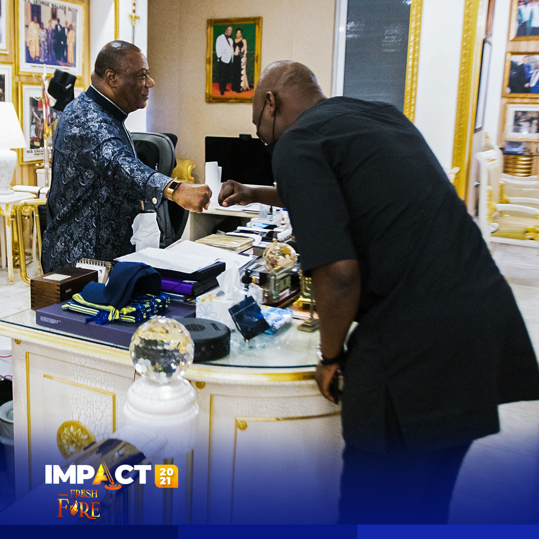 ArchbishopNick's tweet photo. Yes, he's ready for IMPACT! Can you guess who's in town?

#ArchbishopNick #Impact2021 #FreshFire https://t.co/2PLqio6IDn