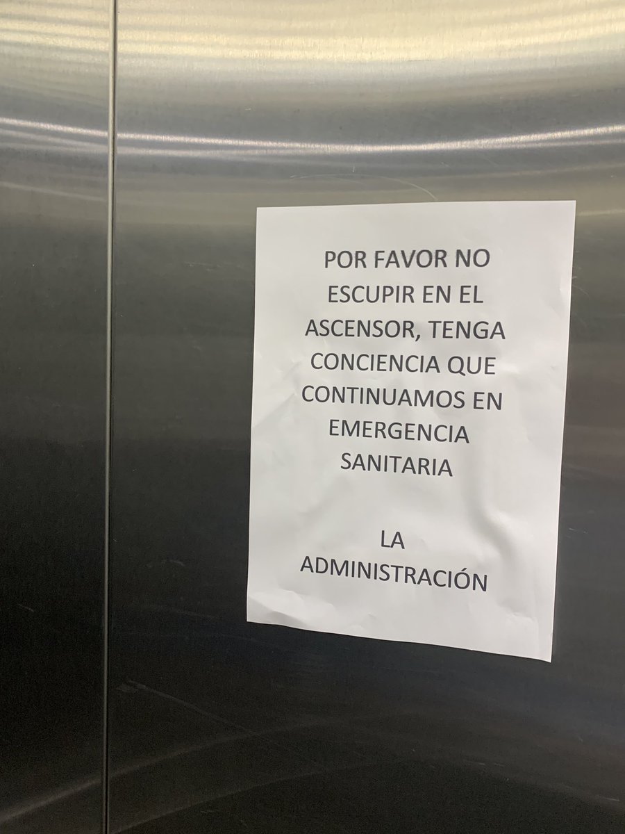 mjjsdc's tweet photo. Hoy en comunicados del ascensor. #TenConciencia #escupe #ProhibidoOlvidar #AguantatelGargajo #NormalEscupirenelAscensor https://t.co/0S9RjyCadQ