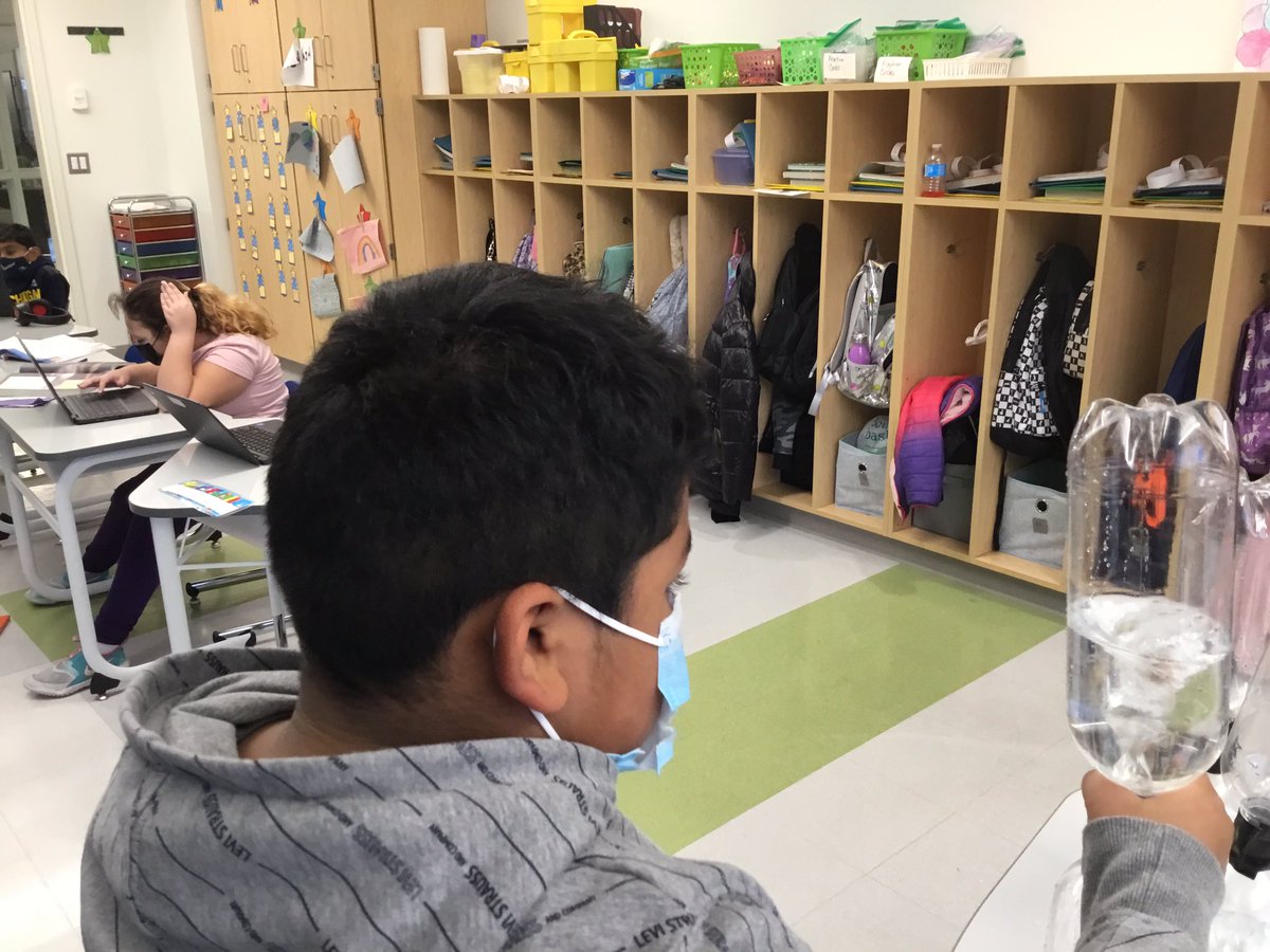 Mrs_Rawls2's tweet photo. We had so much fun in room 217 exploring tornadoes with our own tornado models. #rss11 @tammygiordano https://t.co/vlozXyiyYc