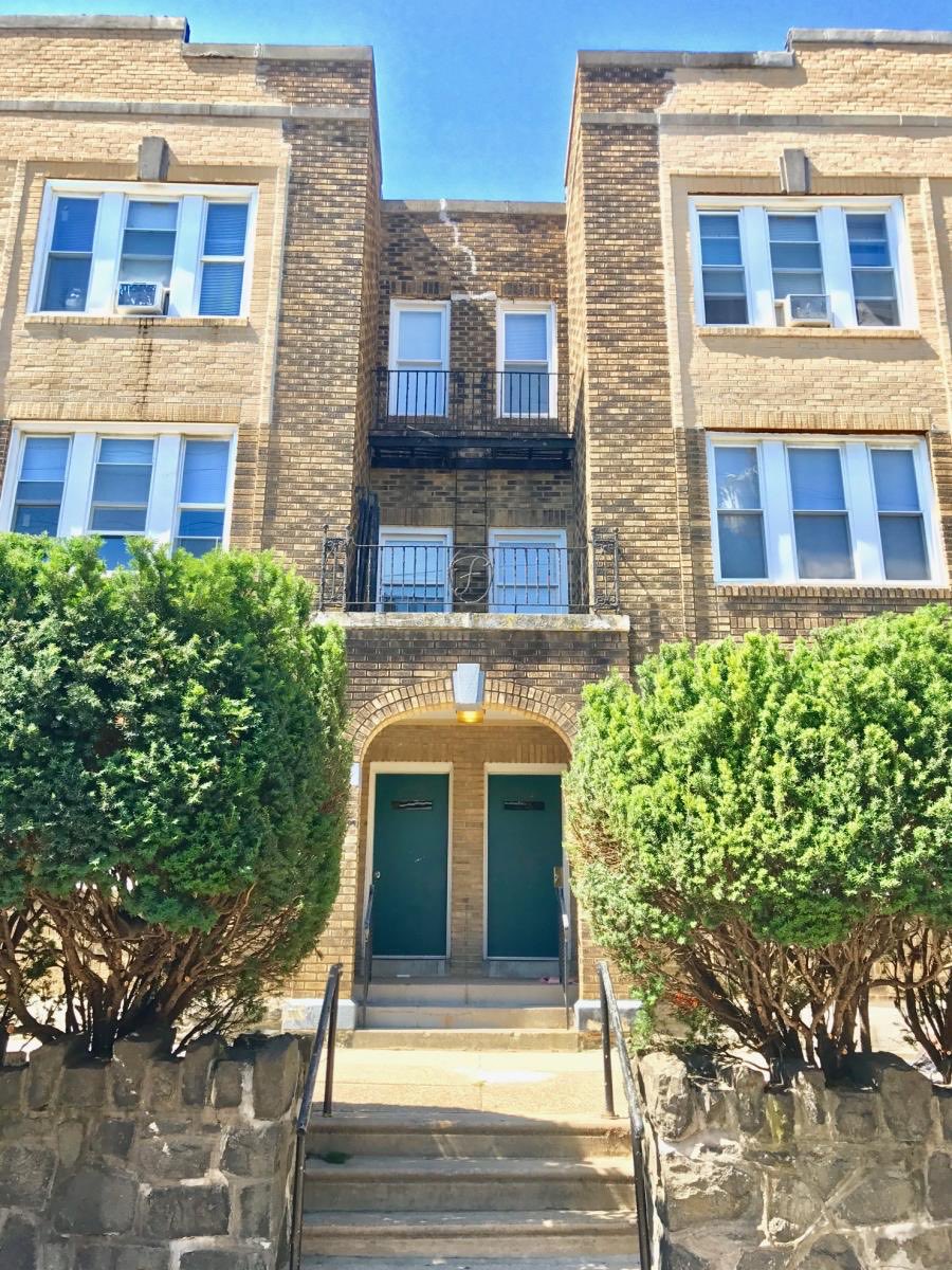 Who knows a multifamily agent In Philadelphia to help a buyer acquire some small properties? No referral fee.