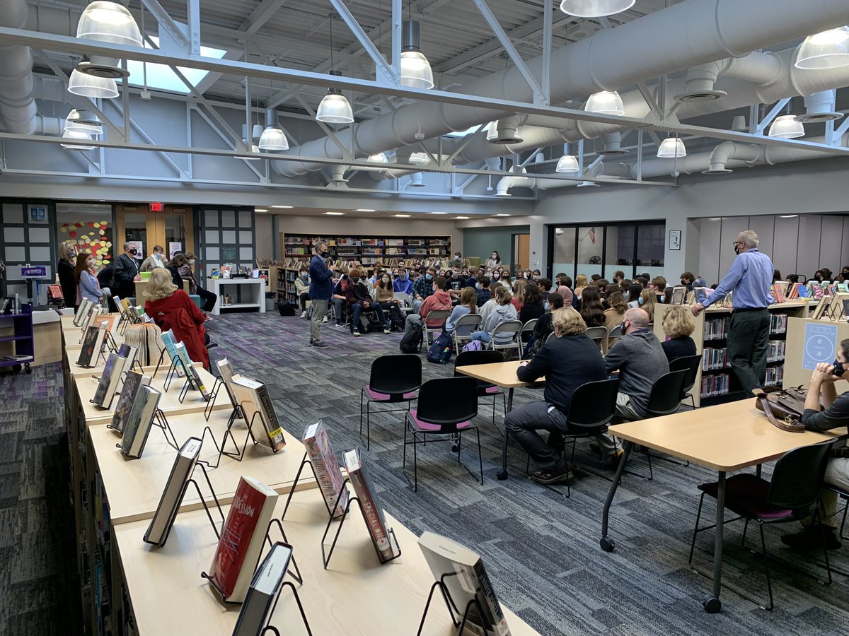 Thank you to our 6th District Congressional Representative, <a href="/RepCasten/">Rep. Sean Casten</a>, for coming to DGN today! Great opportunity for our students to demonstrate civic engagement! #WeAreDGN <a href="/DGNGovClub/">DGN Gov Club</a> <a href="/DGNorthSS/">DGNSocialStudies</a> <a href="/Dist_99/">District 99</a>