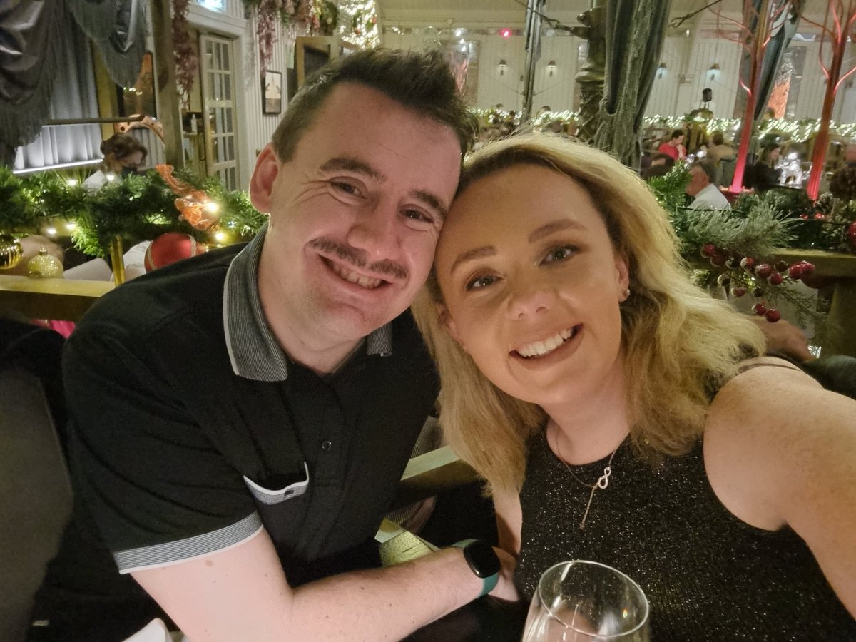 NiamhTraynor's tweet photo. Birthday celebrations ❤ https://t.co/tFjvW4Gl35