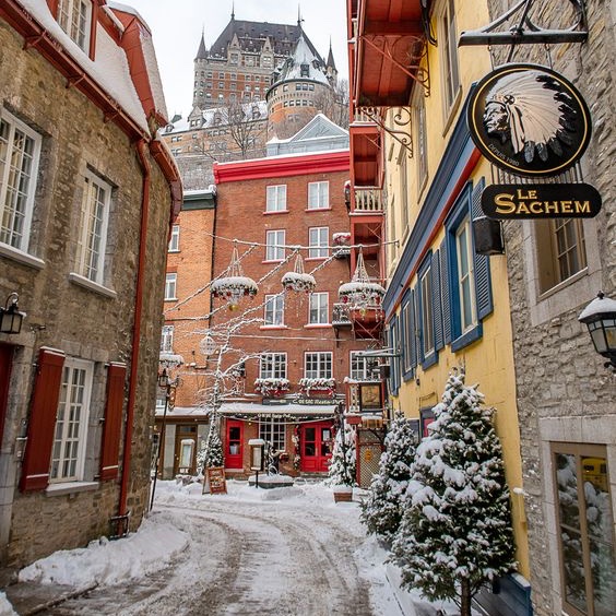 lvnareclps's tweet photo. winter in quebec <3 https://t.co/ba0Y54bX0i