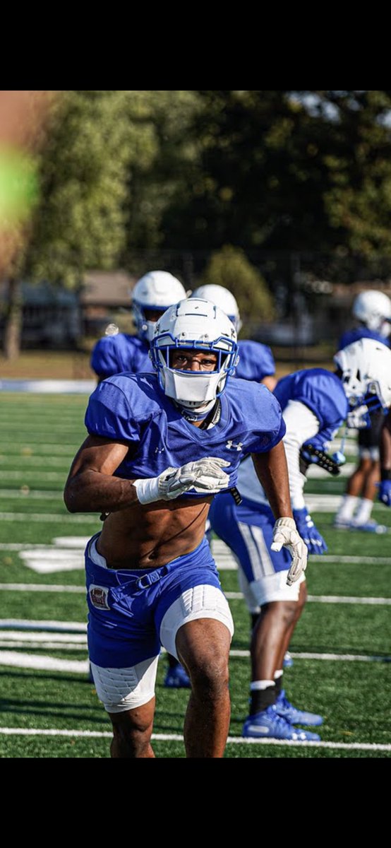MY RECRUITMENT IS 100% OPEN‼️
-6’4 225lbs OLB/DB ATH
-Class of 23’ 
⭐️Graduate with 3 years left of eligibility 
-uncommon talent and work ethic 
Email- griffintyrone8@gmail.com