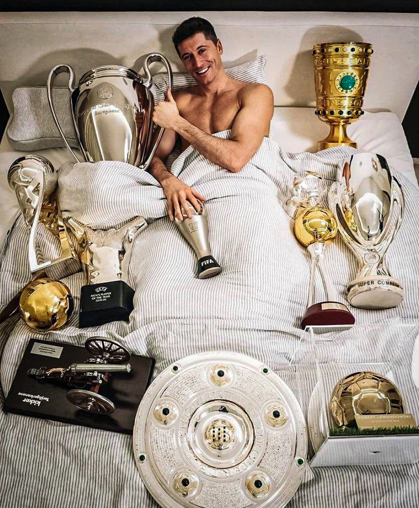 Imagine winning all this but not the Ballon d'Or 😢