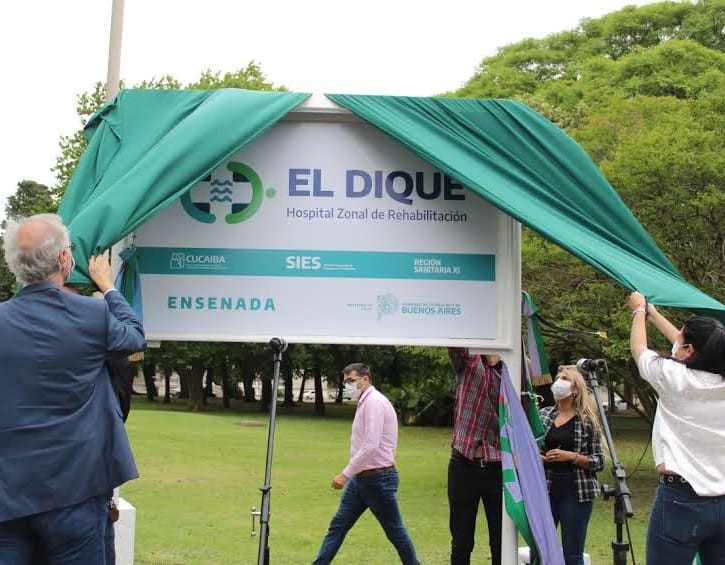 🏥El proceso de reconstrucción de los Hospitales de <a href="/BAProvincia/">Gobierno PBA</a> no sólo refleja el fortalecimiento del sistema sanitario sino también la construcción de nuestra identidad.

👆A partir de hoy el Hospital Naval de #Ensenada se pasa a llamar "Hospital de Rehabilitación El Dique".