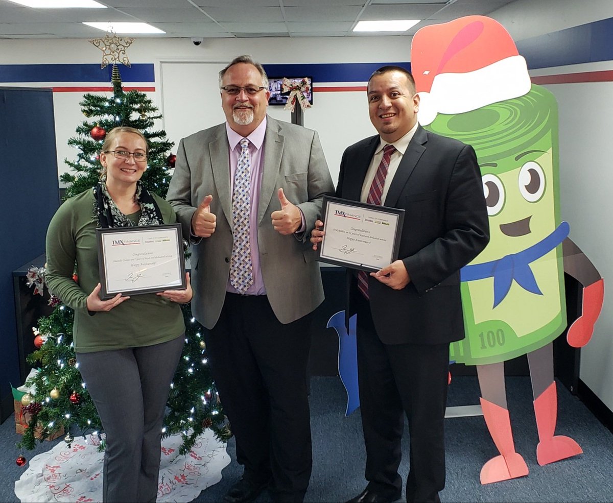 eubanks_vincent's tweet photo. Check this out! 19 years of experience in TM Buford, GM Erik Roldan 12 years and SM Amanda Chavez 7 years. Thank you for all you do! Superstars! @BruceCantrell6 https://t.co/eSR4938n4v