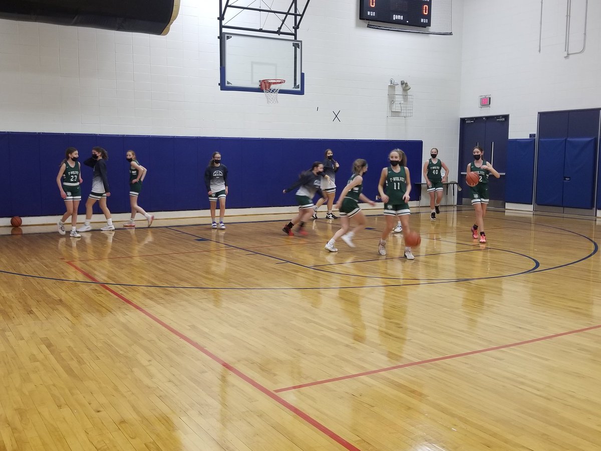1st Regional game for 8th grade today. Let's go T-Wolves!  <a href="/AHSD25Thomas/">Thomas Middle School</a>
