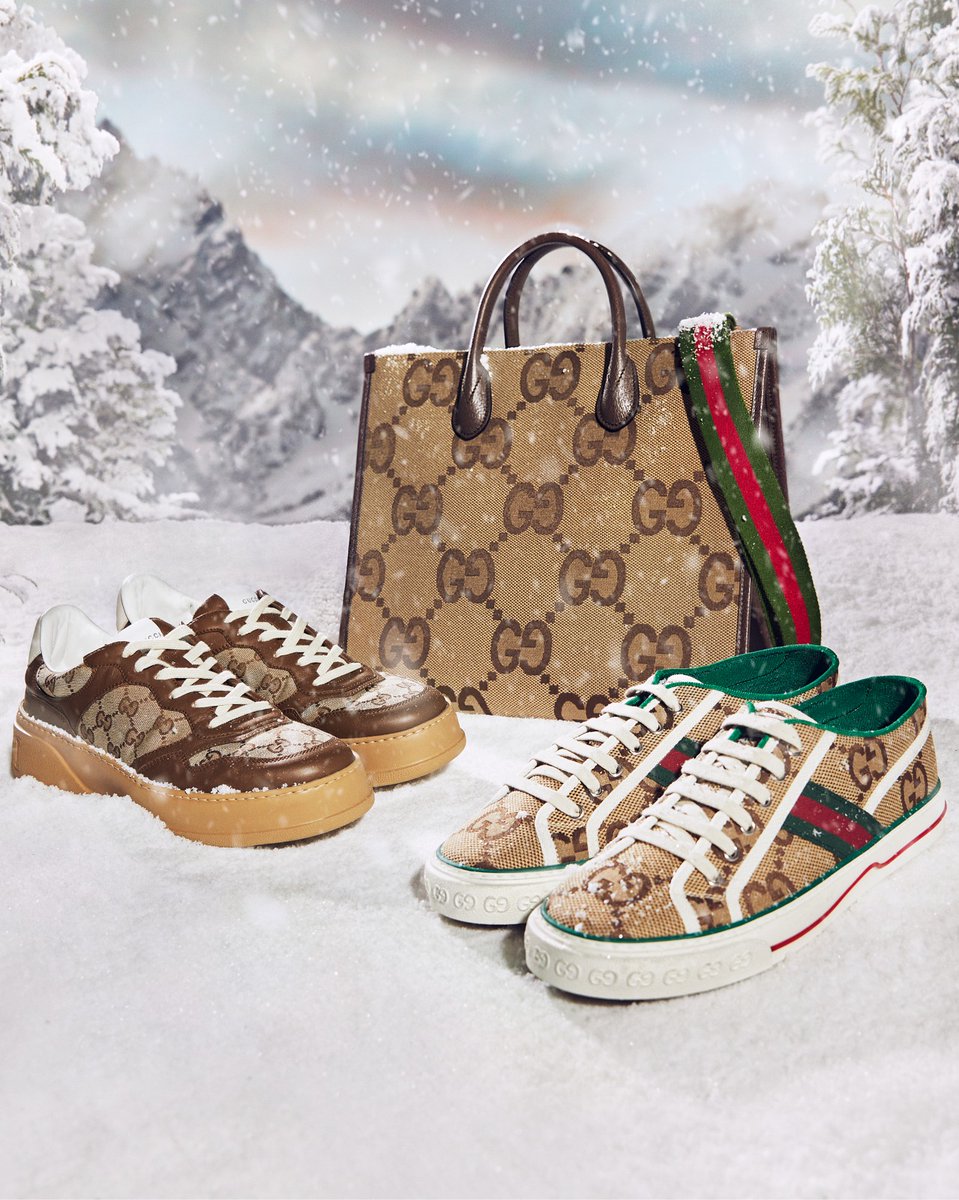 gucci's tweet photo. A surreal and frosted landscape sets the scene for a special #GucciAria campaign starring Global Brand Ambassador KAI. Creative Director #AlessandroMichele, art director @weare23 and photography by #JangDukhwa. https://t.co/eqd15sGXZU