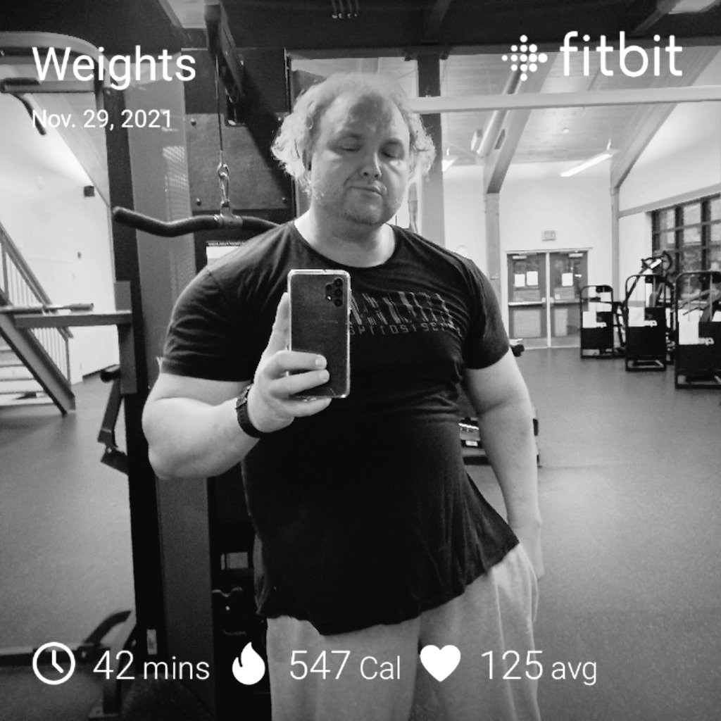OutlawAK's tweet photo. No Days Off.
#MotorboatingMonday #BetterThanYesterday #outlawforever #getvaccinated #fuckcancer #fitover40 #roadto260 #scorpioseason #superheroshape #WarOnDadBod https://t.co/34tR2DJQUh