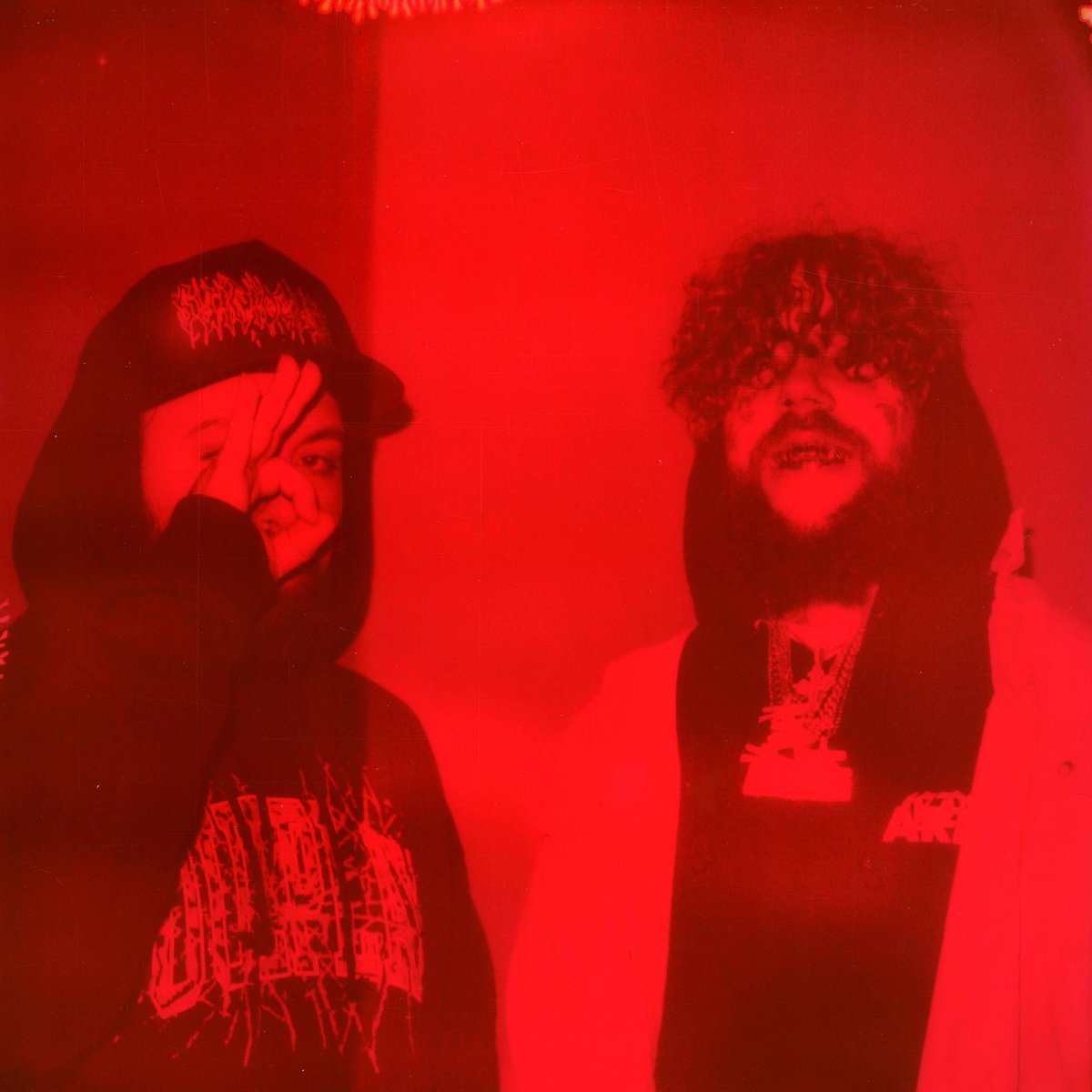 SUICIDEBOYS's tweet photo. “insert red emoji here” has left the chat

📸: @BrockFetch https://t.co/WF931WS9k0