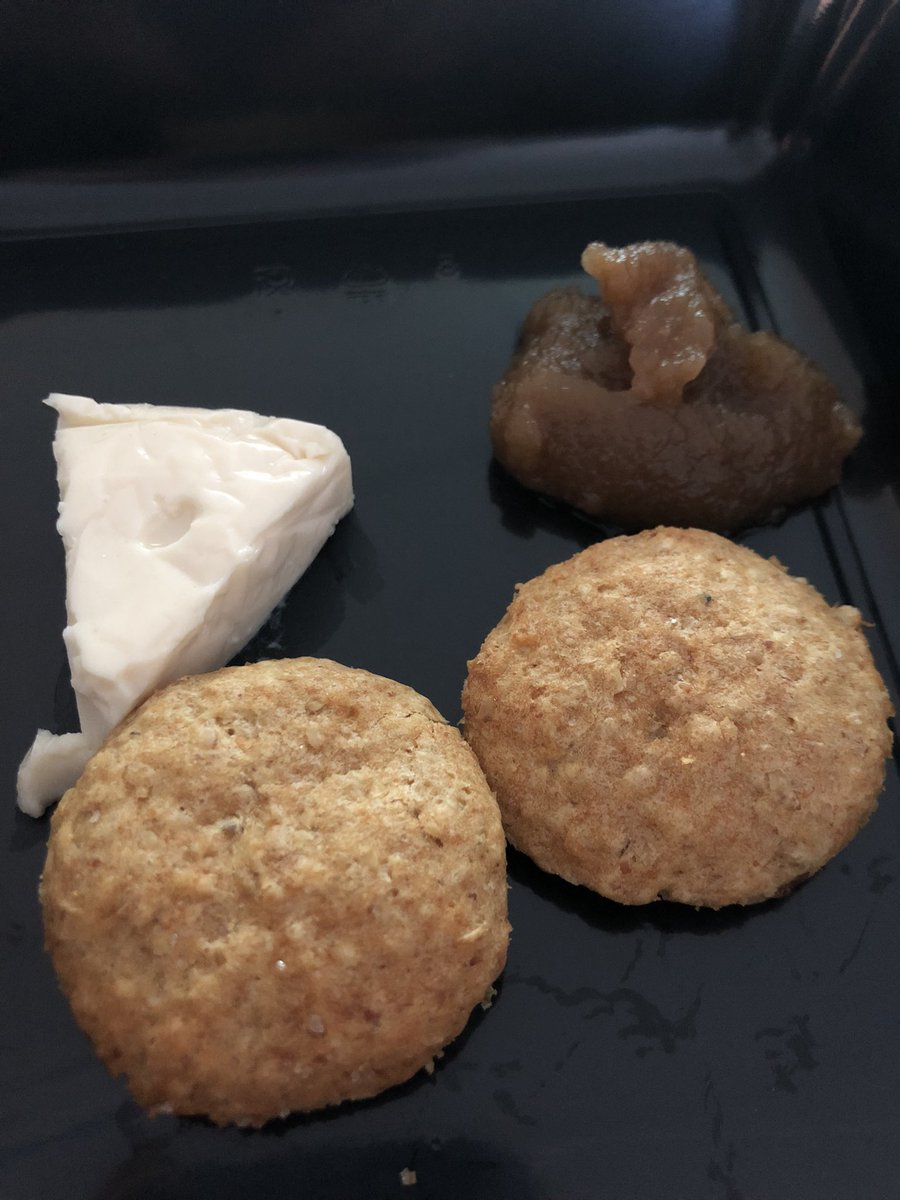 LynseyHollywood's tweet photo. We set quite the @ConnectedNI challenge to make a waste-based, plant-based healthy snack for kids! I’m proud to say that our #CMFIUUBS @UlsterBizSchool students nailed it! Oat-bran crackers🌾a vegan cheese lunchables w/apple jam, Jammy oat-bran stars ✨ &amp; dairy free cheesecakes😋 https://t.co/IaRQS93t5J