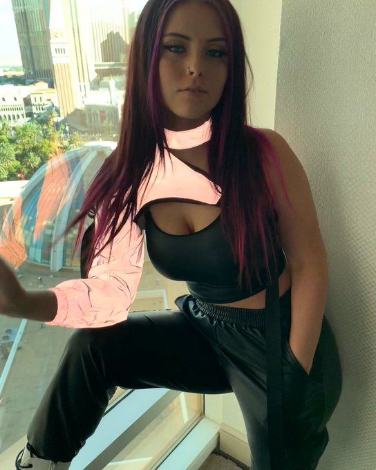 Join me live right now on Twitch!  Also don&rsquo;t forget to join me on Onlyfans for new content multiple