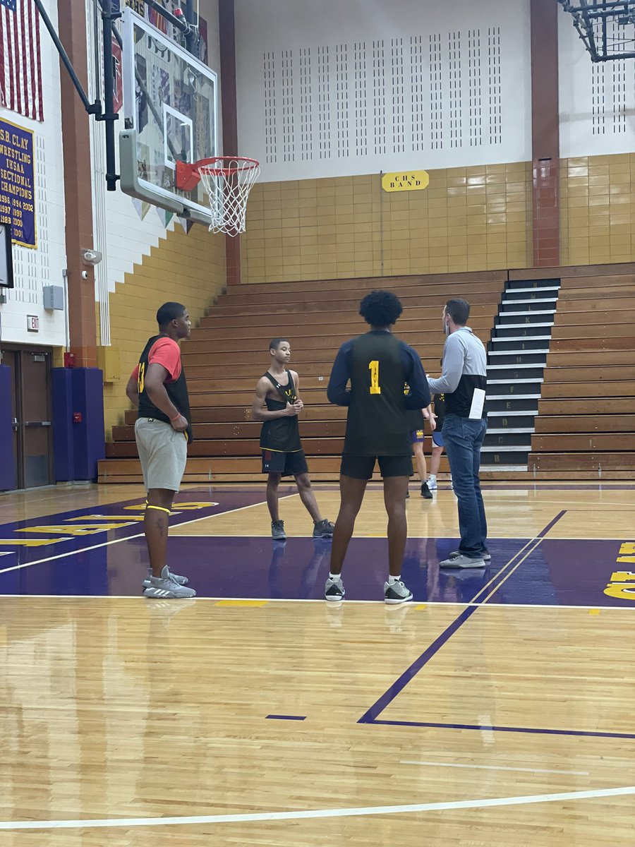 KatieRod7's tweet photo. Varsity Boys Basketball getting ready for their NIC opener tomorrow night!  We host the Falcons of John Glenn!  GO CLAY!!!!! 🏀💜💛 https://t.co/DQ6xmHhhz6
