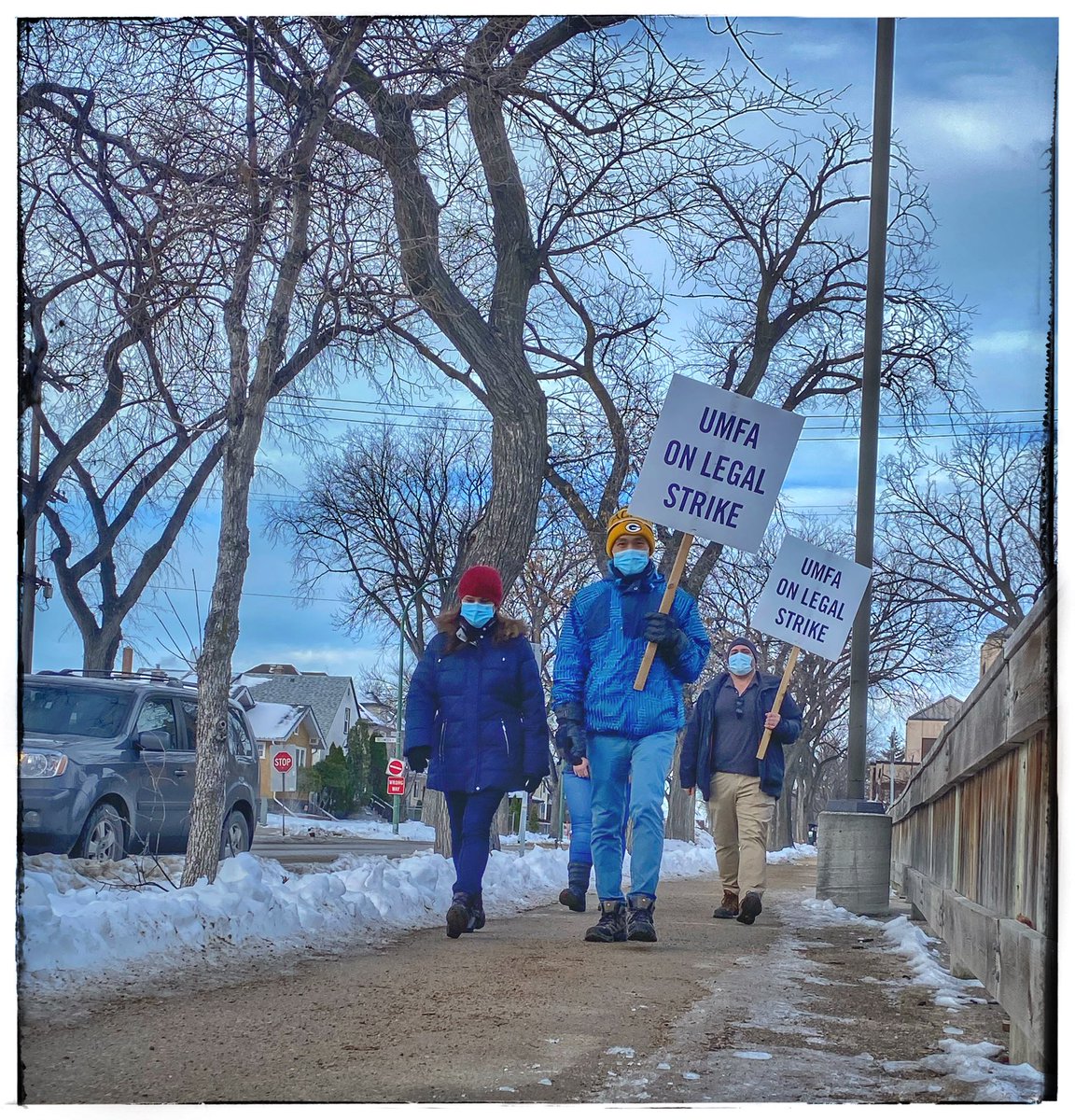 NeuroRedoxin's tweet photo. On the fifth week of strike I see people as determined as the day one. The strike will end and we will go back to do what we enjoy, but the lasting impression of this @umanitoba Admin will not go away. #umfastrike #UMFASTRONG #umfa2021 https://t.co/sQL9O2fz7l