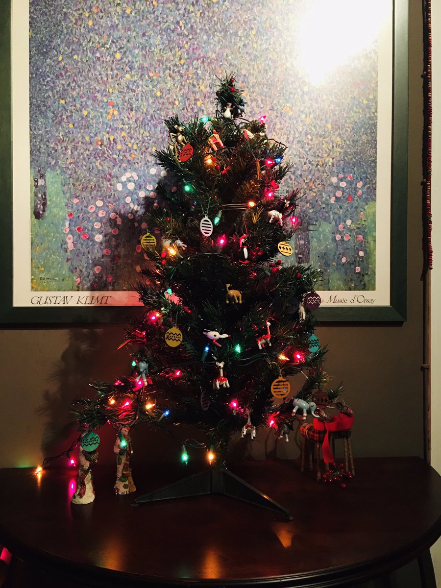 stephfierman's tweet photo. #apartmentliving https://t.co/5diAOFaCWa