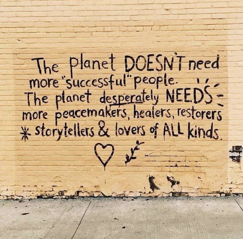 Kylie Riordan tweet media