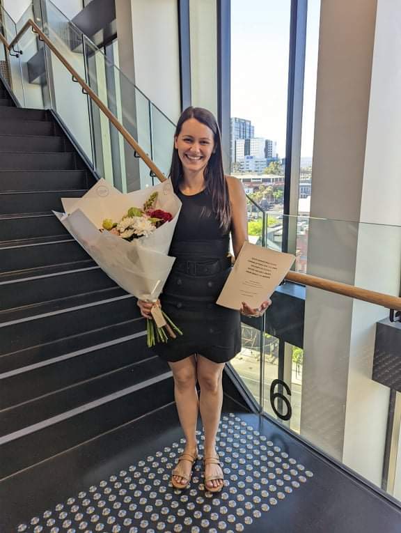 We are so proud of our student, Tahlia who just submitted her PhD thesis last Thursday!🎉 Winner of several grants and awards, Tahlia was the first to investigate the role of our Silica-Lipid Hybrids in a human clinical trial.💊👩‍🔬 #PhDone #AcademicTwitter <a href="/UniversitySA/">UniSA</a> @UniSACRI