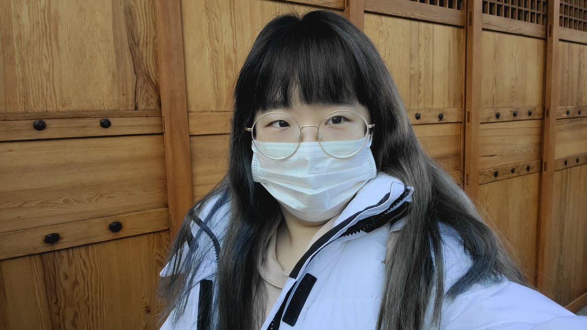 rara21k's tweet photo. ☆북촌 한옥마을~☆
☆말괄량이남매냥☆
•유튜브 https://t.co/fF2l2JL2oo
•페이스북 https://t.co/STd7IXrH1x
•인스타 https://t.co/fxpuK2O8Wk
•블로그 https://t.co/ssdzcoCkXF

#셀카 #집 #주말 #끝 #쉬고싶다 #냥 #고양이 #selfie #한옥마을 #cat https://t.co/JFKzstwgTK