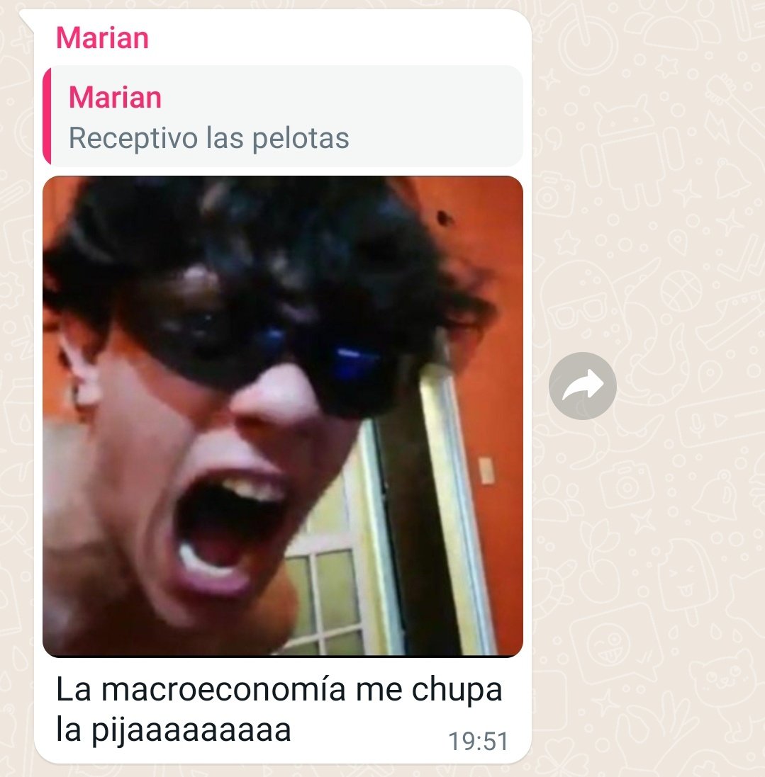 reydelhummus's tweet photo. Por suerte @MarianoSarto se levanto de la siesta tranquilo https://t.co/e5thNM8joO