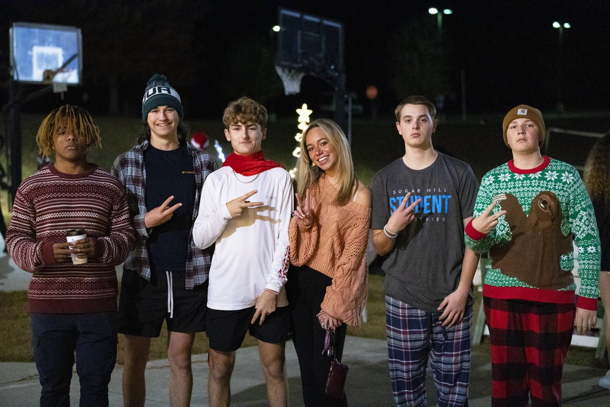 Sugar Hill Students tweet media
