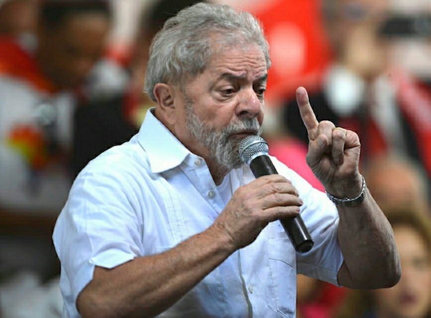 Rosasdefogo1's tweet photo. Um revolucionário nato 💕🤩

Presidente Lula 💕

 https://t.co/dhH3lwHNHw