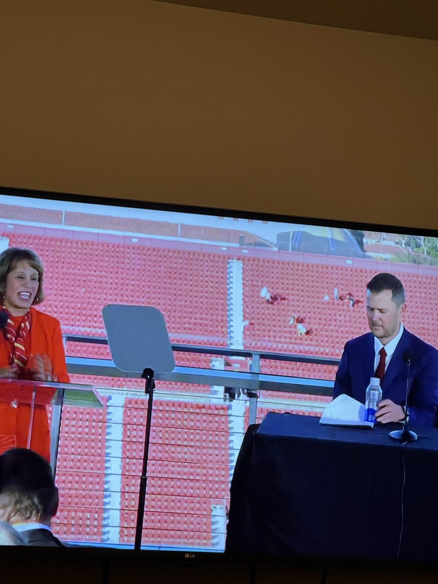 trevordalton01's tweet photo. Lincoln getting a sneak peek of the attendance for USC games. https://t.co/exyM8tdvO8
